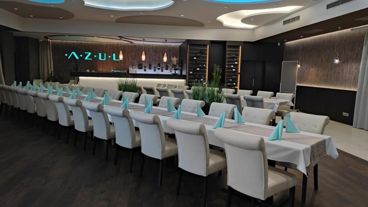 Azul Hotel & Restaurant Partizánske Eksteriør billede